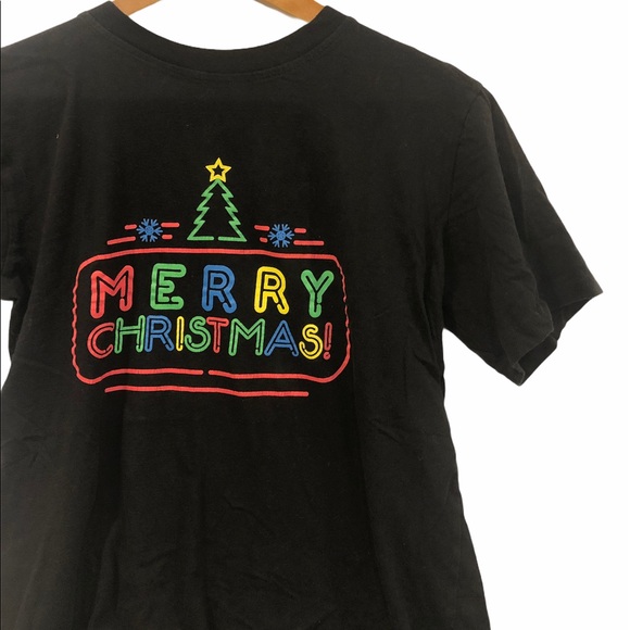 ‘Merry Christmas' Neon Sign Graphic T-shirt Size M - Picture 4 of 4